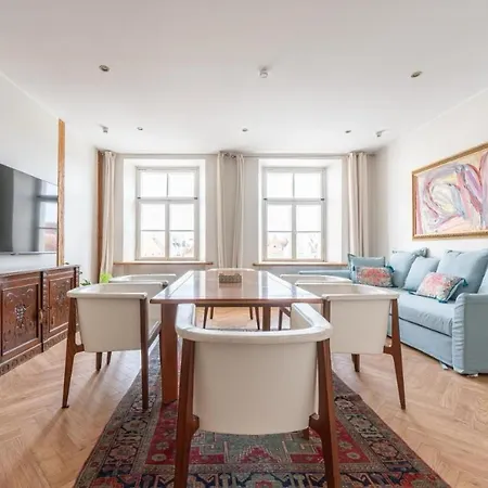 Lux Town Hall Square View * Tallinn